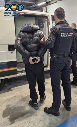 Detenidos en Vigo tres individuos que se dieron a la fuga tras intentar robar en una vivienda del barrio de Teis.