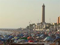 Alcalde de Chipiona (Cádiz) solicita al Gobierno actuaciones "urgentes" por la pérdida de arena en sus playas