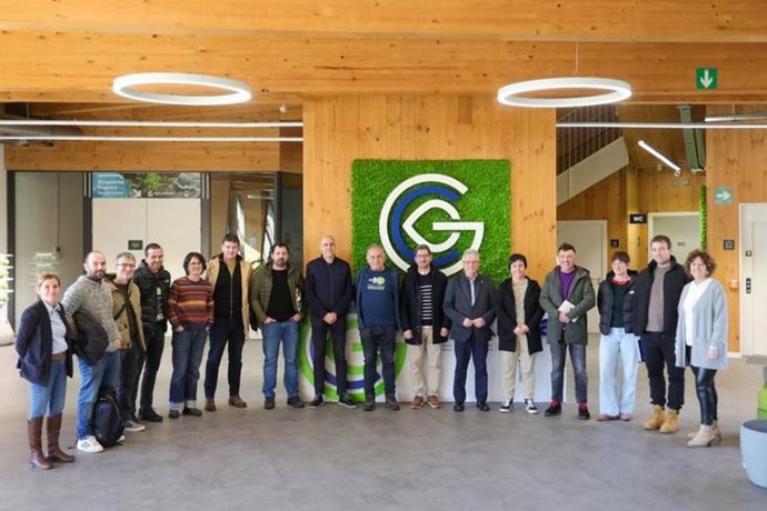 Diputación asumirá el coste de los postes de recarga de vehículos eléctricos en municipios de menos de cinco mil habitantes.