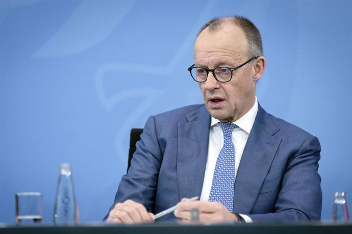 Archivo - El canciller alemán, Friedrich Merz, durante una rueda de prensa en Berlín.