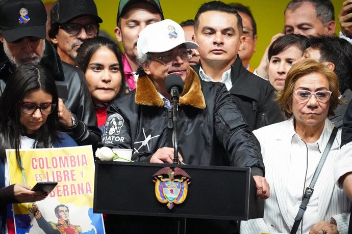 BOGOTA, Jan. 8, 2026  -- Colombian President Gustavo Petro delivers a speech during a rally at Plaza de Bolivar in Bogota, Colombia, Jan. 7, 2026. Petro confirmed that he had a phone conversation with U.S. President Donald Trump for the first time since T