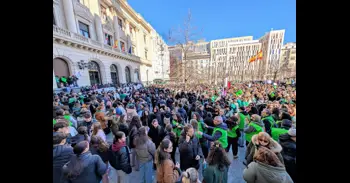 Huelga Educación Aragón: El Gobierno cifra el seguimiento en 21,54% mientras CGT lo eleva al 52% en la última jornada