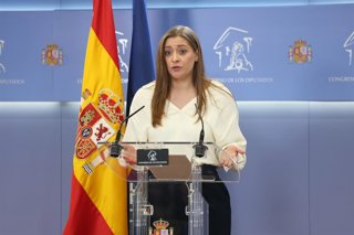 Archivo - La portavoz del PP en el Congreso, Ester Muñoz, durante una rueda de prensa, en el Congreso de los Diputados, a 9 de diciembre de 2025, en Madrid (España).