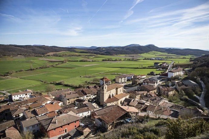 Archivo - Imagen aérea de Bernedo