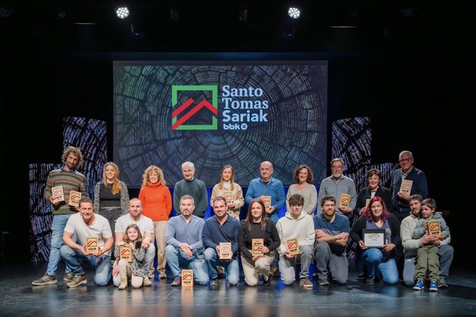 BBK-k Bilboko 76. San Tomas eguneko azokako baserritarren lana saritu du