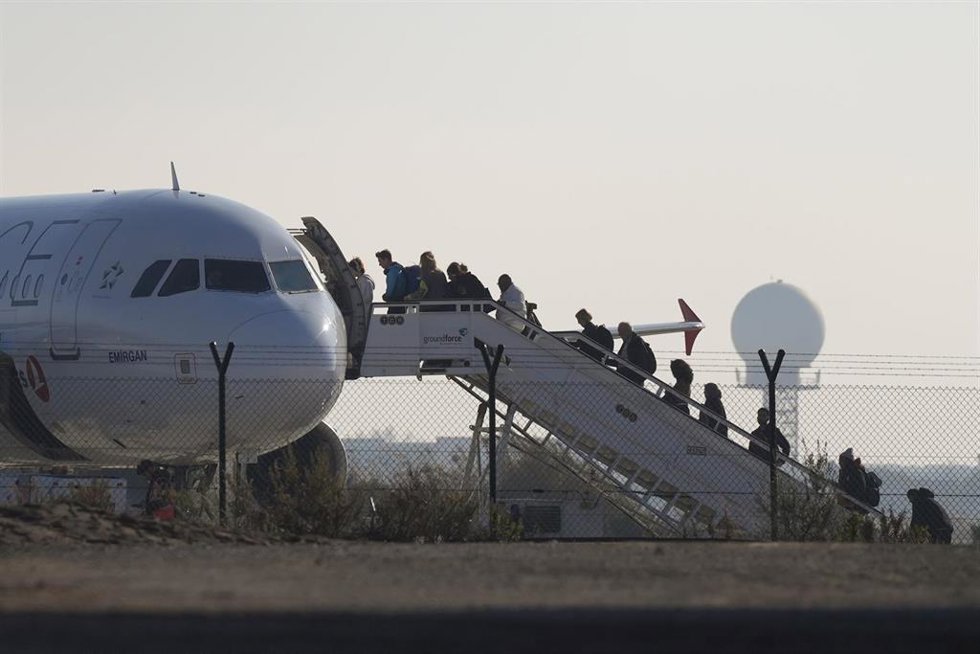 OCU insta al Consejo de UE a ratificar los derechos de pasajeros aéreos aprobados por Parlamento Europeo.