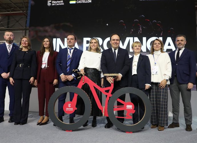 El presidente de la Generalitat, Juanfran Pérez Llorca, participa en la presentación del proyecto de impulso al cicloturismo en la provincia de Castellón