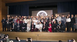 Foto de Familia en los Premio Excelencias 2025