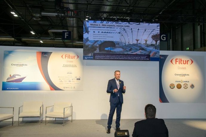 Fitur Cruises analiza la evolución del turismo de cruceros y los nuevos modelos de experiencia en el sector.