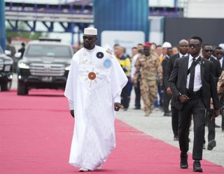 Imagen de archivo del líder de la junta militar de Guinea, Mamady Doumbouya, que recientemente ganó las elecciones presidenciales del país africano