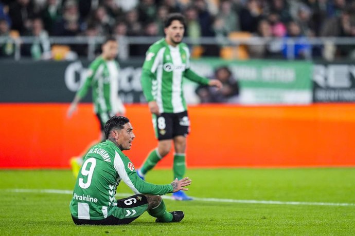 Chimy Ávila, Real Betis