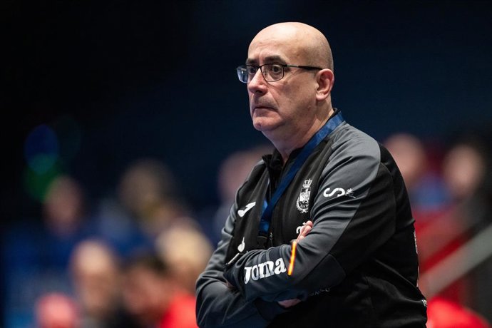 Archivo - Arquivo - 18 de janeiro de 2025, Oslo, NORUEGA: 250118 O técnico Jordi Ribera Romans, da Espanha, durante a partida do Campeonato Mundial Masculino de Handebol da IHF 2025 entre Espanha e Japão, em 18 de janeiro de 2025, em Oslo. Foto: Mathias B