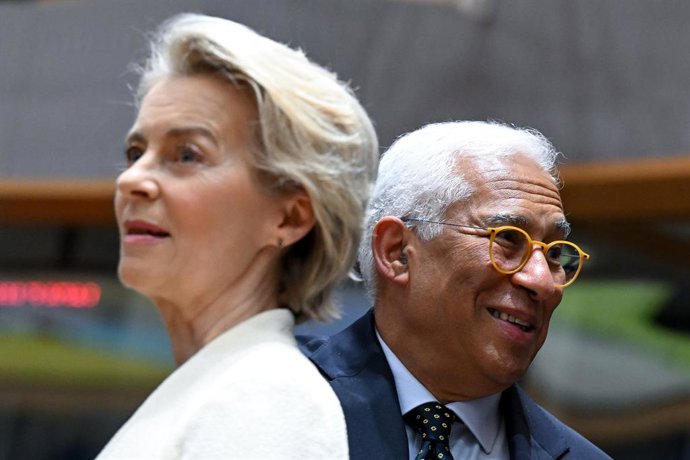 Archivo - Arquivo - A presidente da Comissão Europeia, Ursula von der Leyen, e o presidente do Conselho Europeu, António Costa.