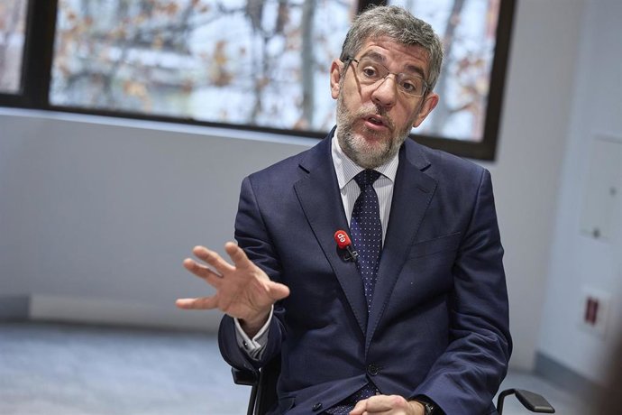 Archivo - El vicesecretario de Economía del PP, Alberto Nadal, durante una entrevista para Europa Press, en la sede del Partido Popular, a 23 de diciembre de 2025, en Madrid (España). 