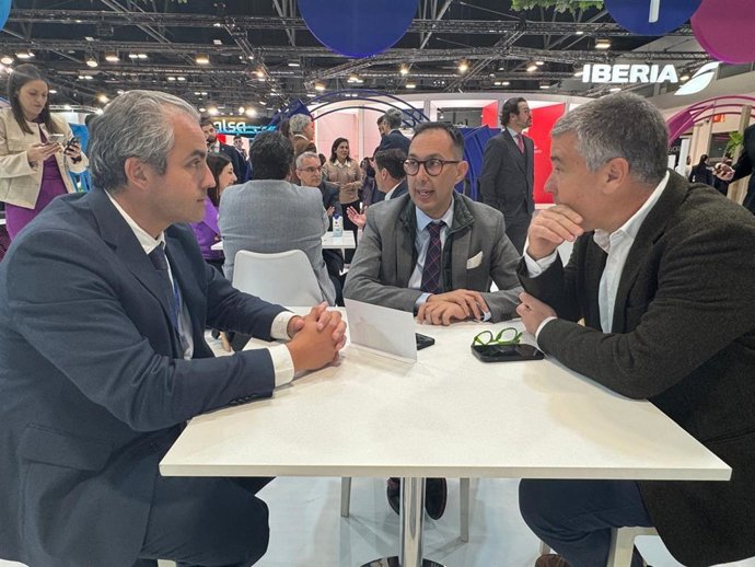 El Puerto de Motril consolida su posicionamiento como destino de cruceros en Fitur