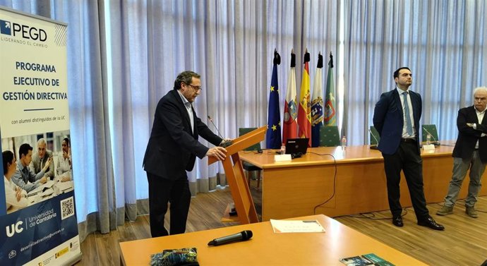 CEOE y la Universidad de Cantabria colaboran en el Programa Ejecutivo de Gestión Directiva