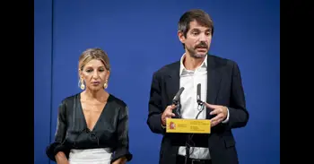 El Gobierno obligará a menores o a padres influencer que sacan a sus hijos en redes a tener contrato con las marcas