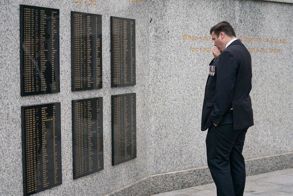 Archivo - Memorial por las víctimas británicas en combate durante la guerra de Afganistán
