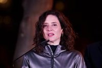 Ayuso critica que se quiera "frivolizar" con el homenaje a las víctimas de tren en Madrid por ser una misa