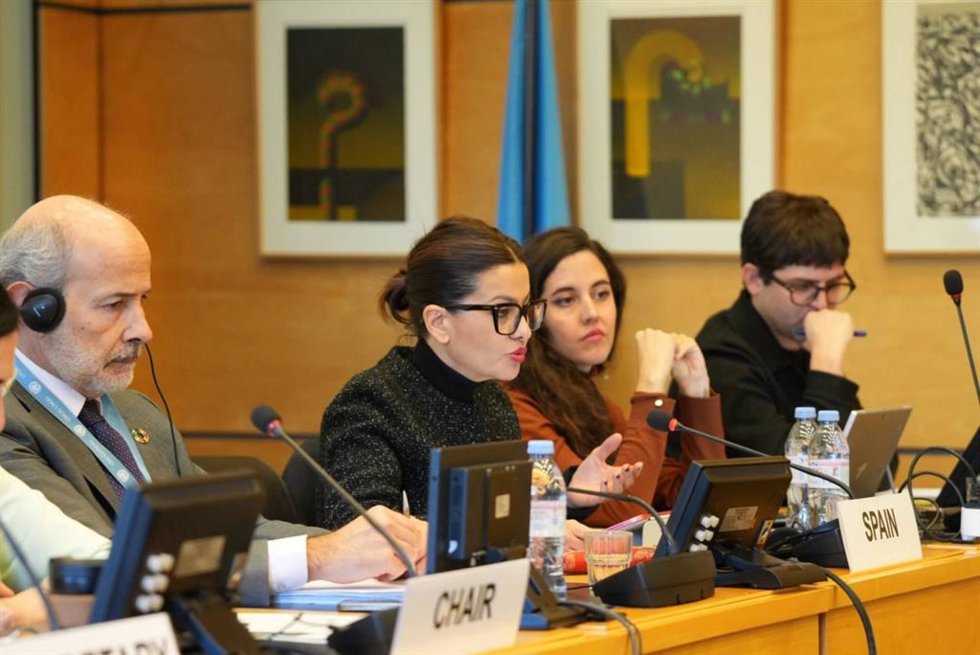 La ministra de Juventud e Infancia, Sira Rego, en el examen del Comité de Derechos del Niño de la ONU.