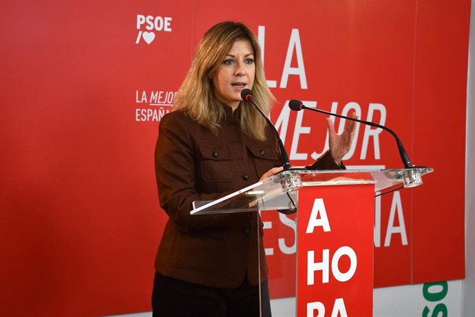 La portavoz del grupo socialista en las Cortes de Castilla-La Mancha, Ana Isabel Abengózar