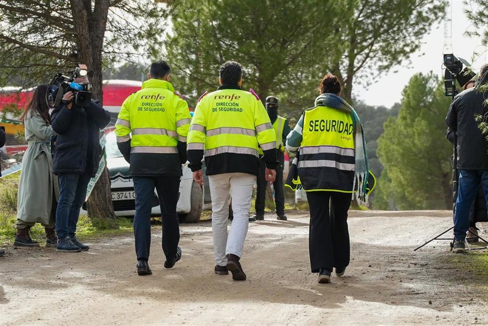 Llegada de personal de la dirección de Seguridad de Renfe a la zona del suceso en Adamuz (Córdoba). A 22 de enero de 2026, Adamuz, Córdoba (Andalucía, España).