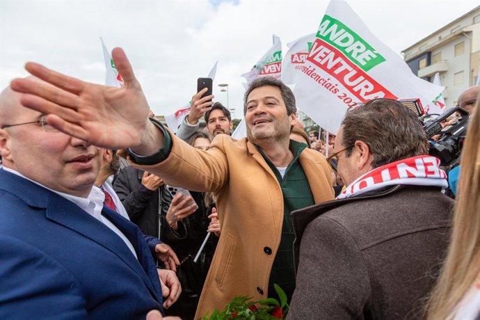 January 14, 2026, Vila Do Conde, Portugal: Presidential candidate AndrĂ  Ventura reaches out to supporters during a street rally in Vila do Conde, surrounded by flags and smartphones capturing the energy of the 2026 campaign trail.
