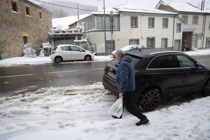 Vistas de Piedrafita do Cebeiro tras la nevada caída sobre la localidad, a 23 de enero de 2026, en Lugo. 