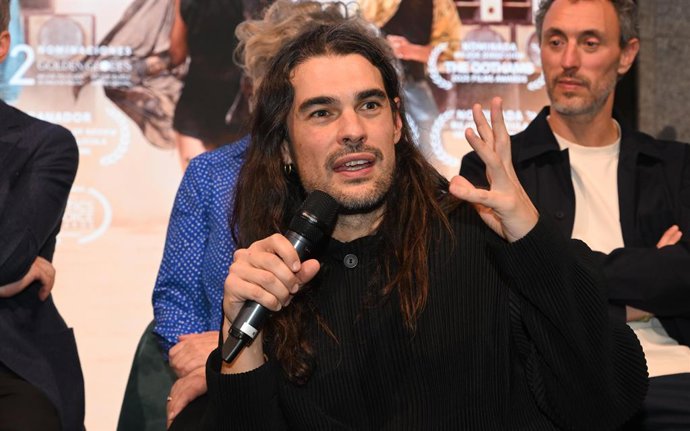 Oliver Laxe, sobre los brasileños y El agente secreto: "Si presentan un zapato a los Oscar, lo votan todos"