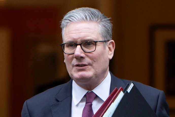 January 21, 2026, London, England, United Kingdom: British Prime Minister Sir KEIR STARMER departs 10 Downing Street in London to attend Prime Minister's Questions in the House of Commons.
