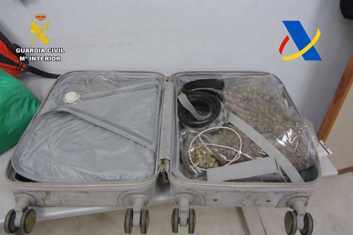 Material incautado en la operación.