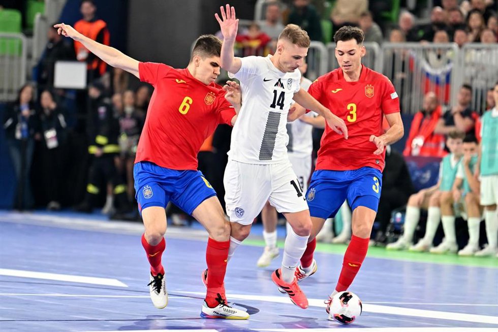 Ricardo Mayor, durante un partido con la selección española de fútbol sala.