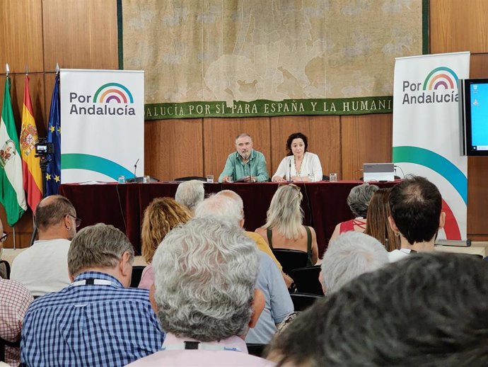 La portavoz del grupo Por Andalucía, Inma Nieto, en una jornada sobre memoria democrática en el Parlamento andaluz. (Foto de archivo de junio de 2025).