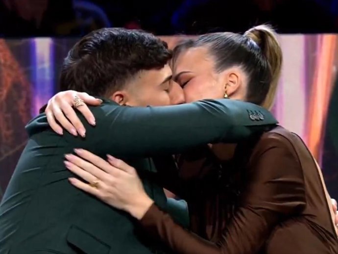 Borja y Almudena en el plató de '¡De viernes!'