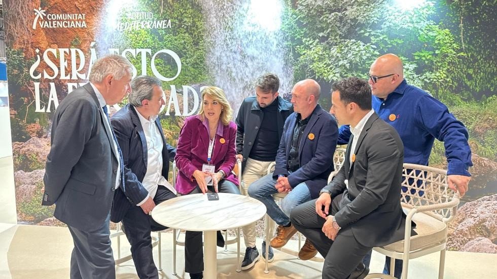 La vicepresidenta primera y consellera de Vivienda, Empleo, Juventud e Igualdad, Susana Camarero, en Fitur