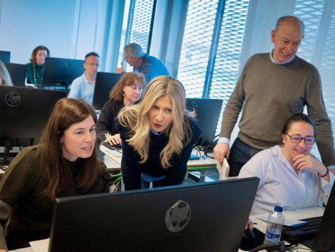 La vicepresidenta del Gobierno de Aragón, Mar Vaquero, durante el simulacro.