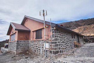 Archivo - Refugio de Altavista, en el Teide