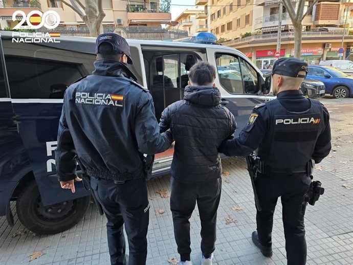 Prisión provisional para los cuatro detenidos por apuñalar a un joven en la cara y dejarle sin un ojo para robarle