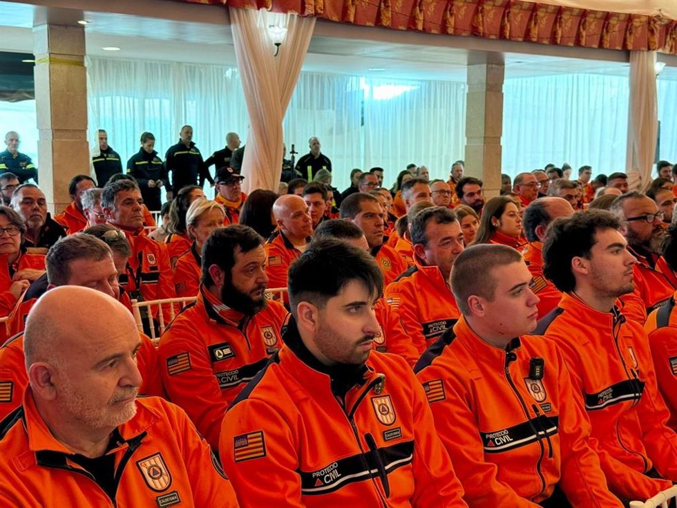 El Govern reconoce la labor de los voluntarios de Protección Civil con la celebración de su Diada