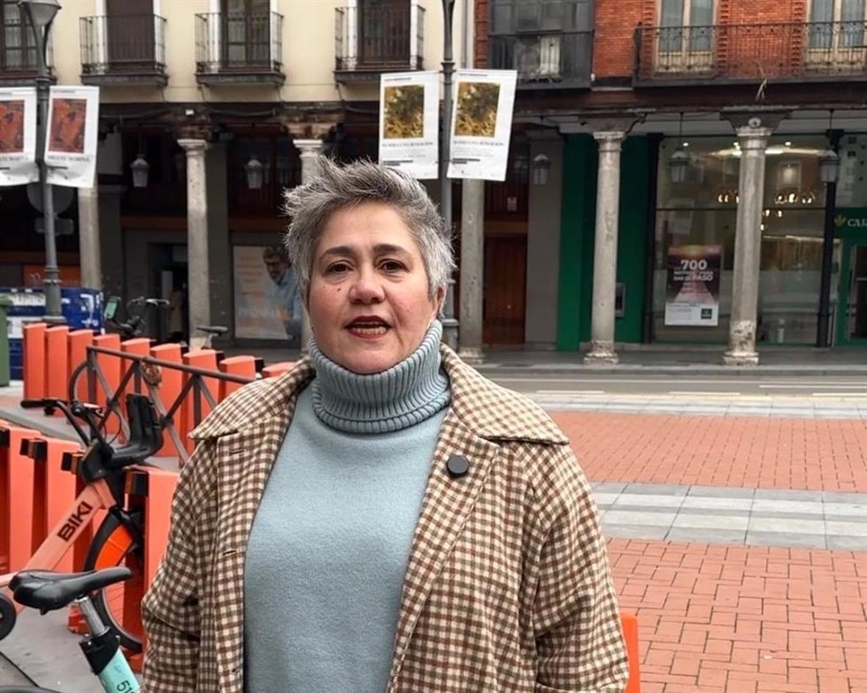 Fotografía de Cristina Colino en la Plaza de fuente Dorada de Valladolid.