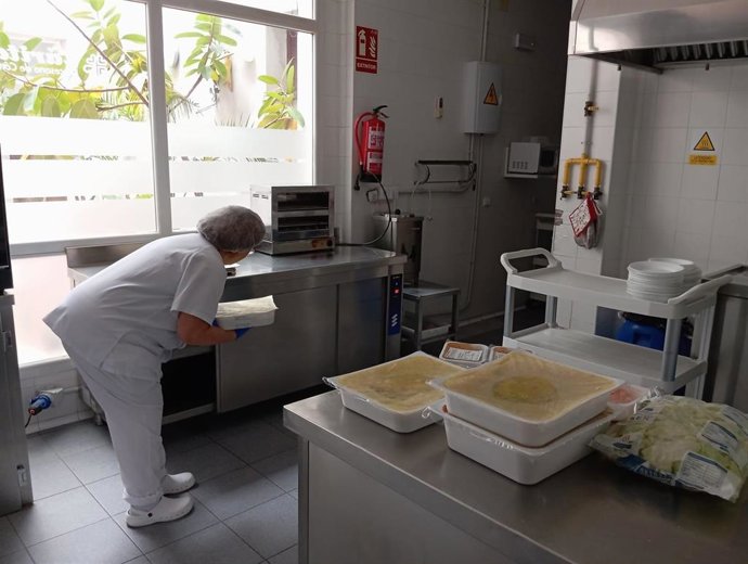 Archivo - Catering de la Casa de Acogida 'Madre del Redentor'.
