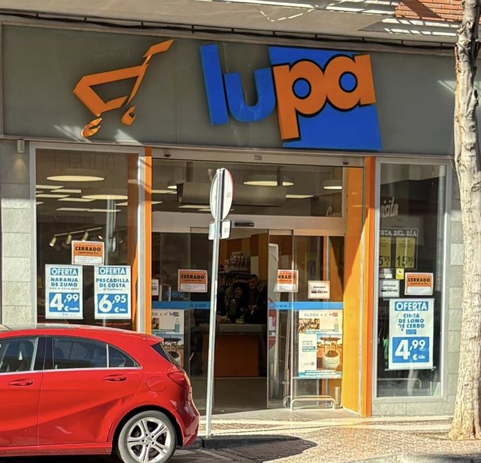 Supermercado Lupa en Vara de Rey