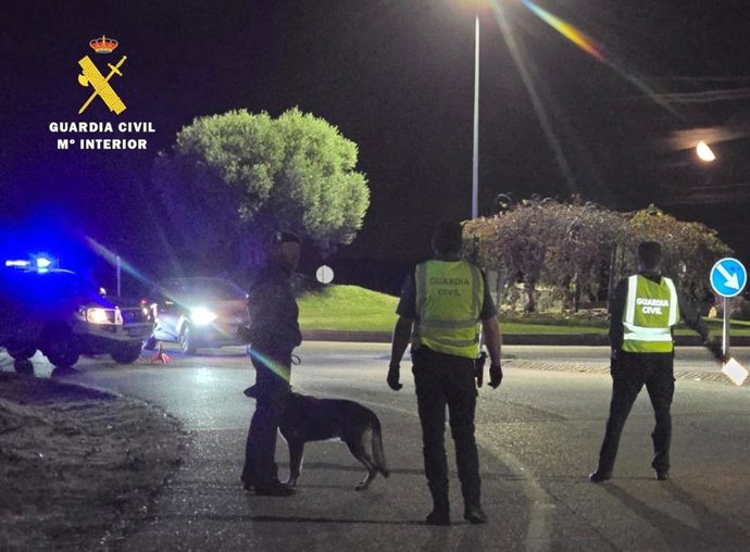 Agentes de la Guardia Civil.