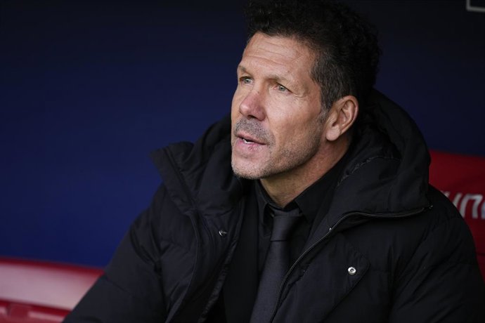 Diego Simeone, head coach of Atletico de Madrid, looks on during the Spanish League, LaLiga EA Sports, football match played between Atletico de Madrid and RCD Mallorca at Riyadh Air Metropolitano stadium on January 25, 2026, in Madrid, Spain.