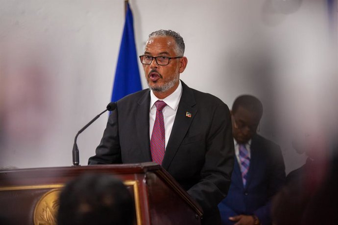 Archivo - Arquivo - 11 de novembro de 2024, Porto Príncipe, Porto Príncipe, Haiti: Posse do primeiro-ministro Alix Didier Fils-Aimé no Haiti