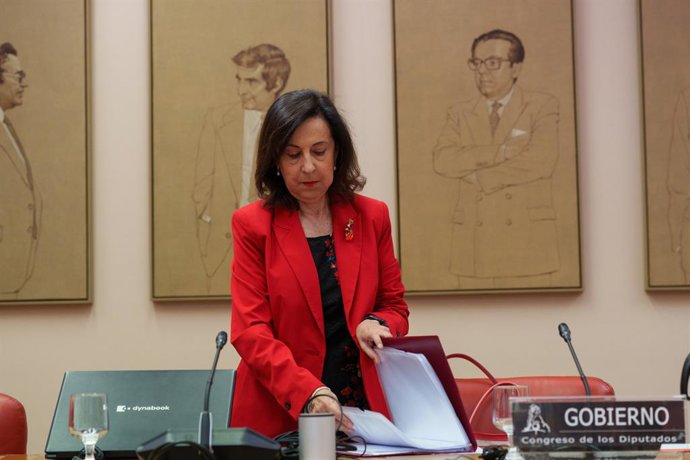 Archivo - La ministra de Defensa, Margarita Robles, comparece en la Comisión de Defensa, en el Congreso de los Diputados, a 30 de junio de 2025, en Madrid (España). El motivo de la comparecencia es para informar sobre el Plan Industrial y Tecnológico para