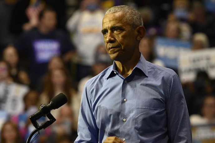 Archivo - Arquivo - O ex-presidente dos Estados Unidos Barack Obama durante um evento em Nova Jersey em novembro de 2025 (arquivo)