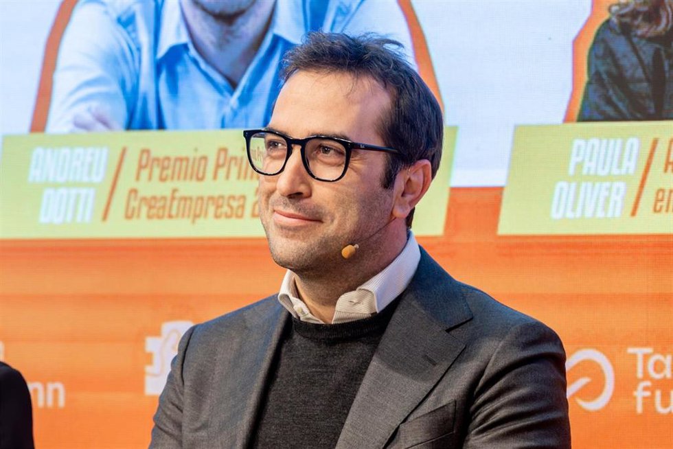 El ministro de Economía, Comercio y Empresa, Carlos Cuerpo, durante un encuentro informativo organizado por la Fundación Bertelsmann, en el Espacio Bertelsmann, a 13 de enero de 2026, en Madrid (España). El encuentro, titulado Diálogo por el futuro de 