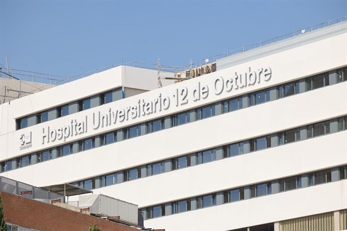 Archivo - Edificio del Hospital 12 de octubre