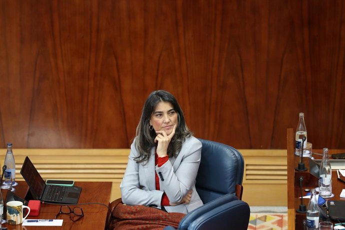 Archivo - La portavoz de Más Madrid, Manuela Bergerot, durante un debate en la Asamblea de Madrid